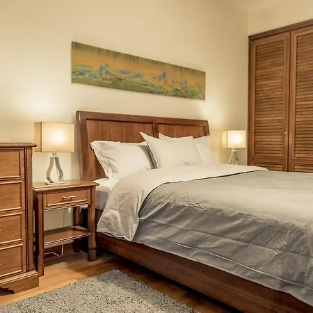 Elegant Supercentral *